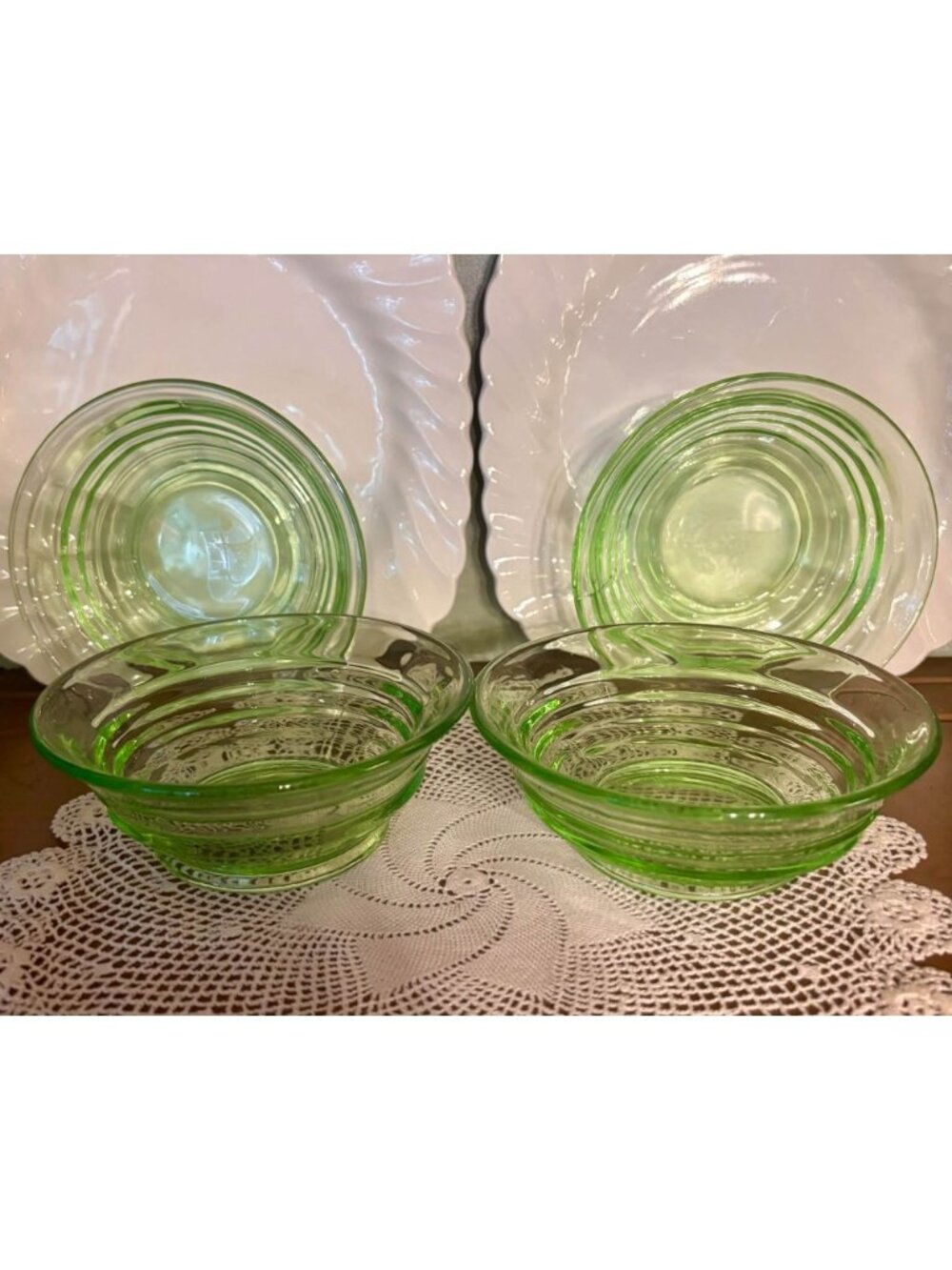 Set Of 4 Vintage Uranium Glass Ribbed Berry/Dessert Bowls 4 5/8" X 2" Glows UV - Picture 3 of 5